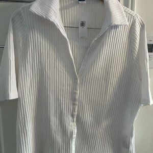 Old Navy White Ribbed Shirt